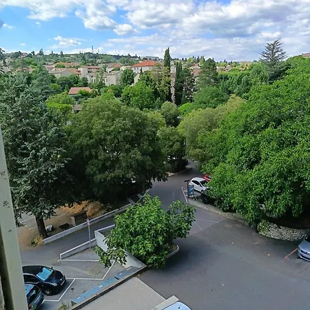 Corneille Ii Апартаменты *